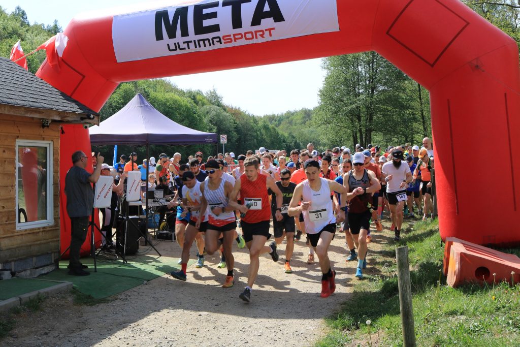 W dniu 5 maja 2024 r. odbył się IX Półmaraton "z flagą na Trójgarbie" oraz "Górska Dycha". Na starcie nad Zalewem w Starych Bogaczowicach stanęło łącznie 155 zawodników.