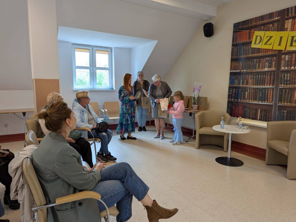 nagrodzona najmłodsza cztelniczka