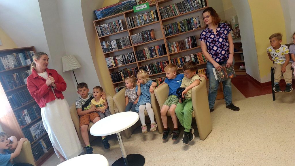lekcja w bibliotece