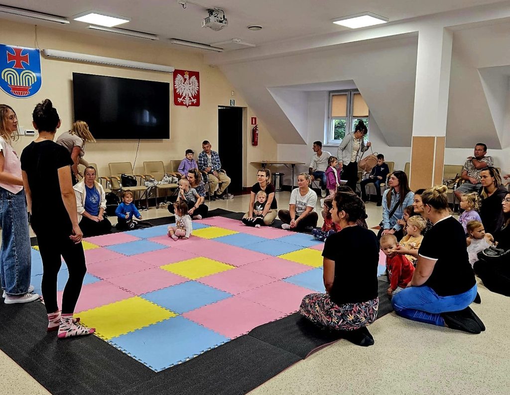 Klub Malucha "biblioFIGLE" to nasza nowa propozycja zajęć skierowanych do dzieci w wieku od lat 2 do lat 6