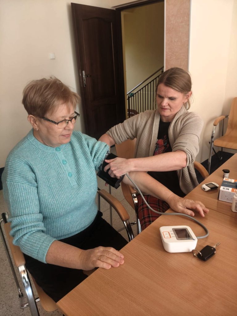 Międzypokoleniowa Akademia Zdrowia i Wigoru".