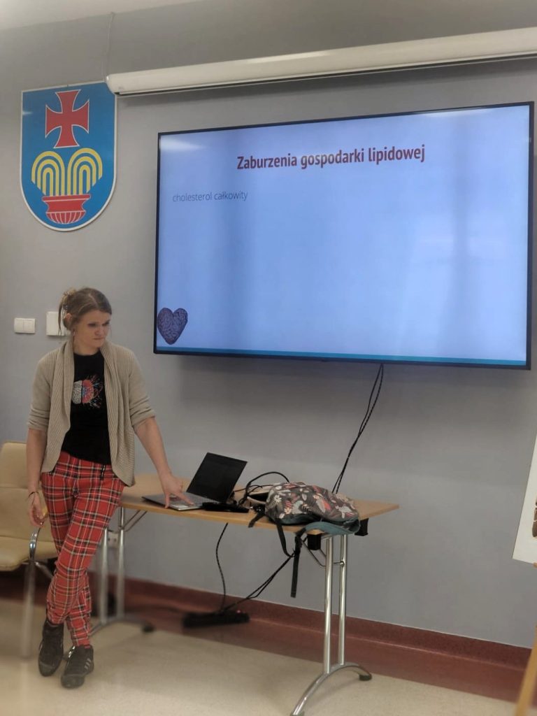 Międzypokoleniowa Akademia Zdrowia i Wigoru".