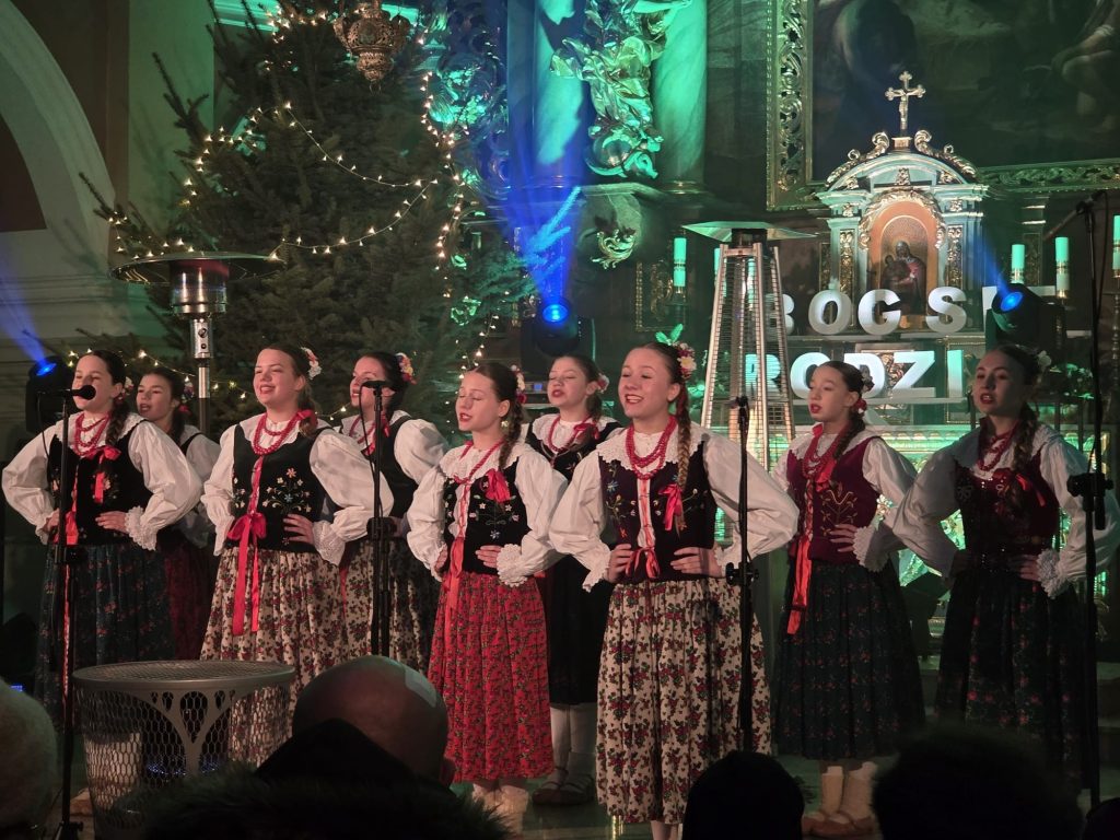 Zespół Pieśni i Tańca „Wałbrzych”
Świąteczny Koncert w kościele w Starych Bogaczowicach
